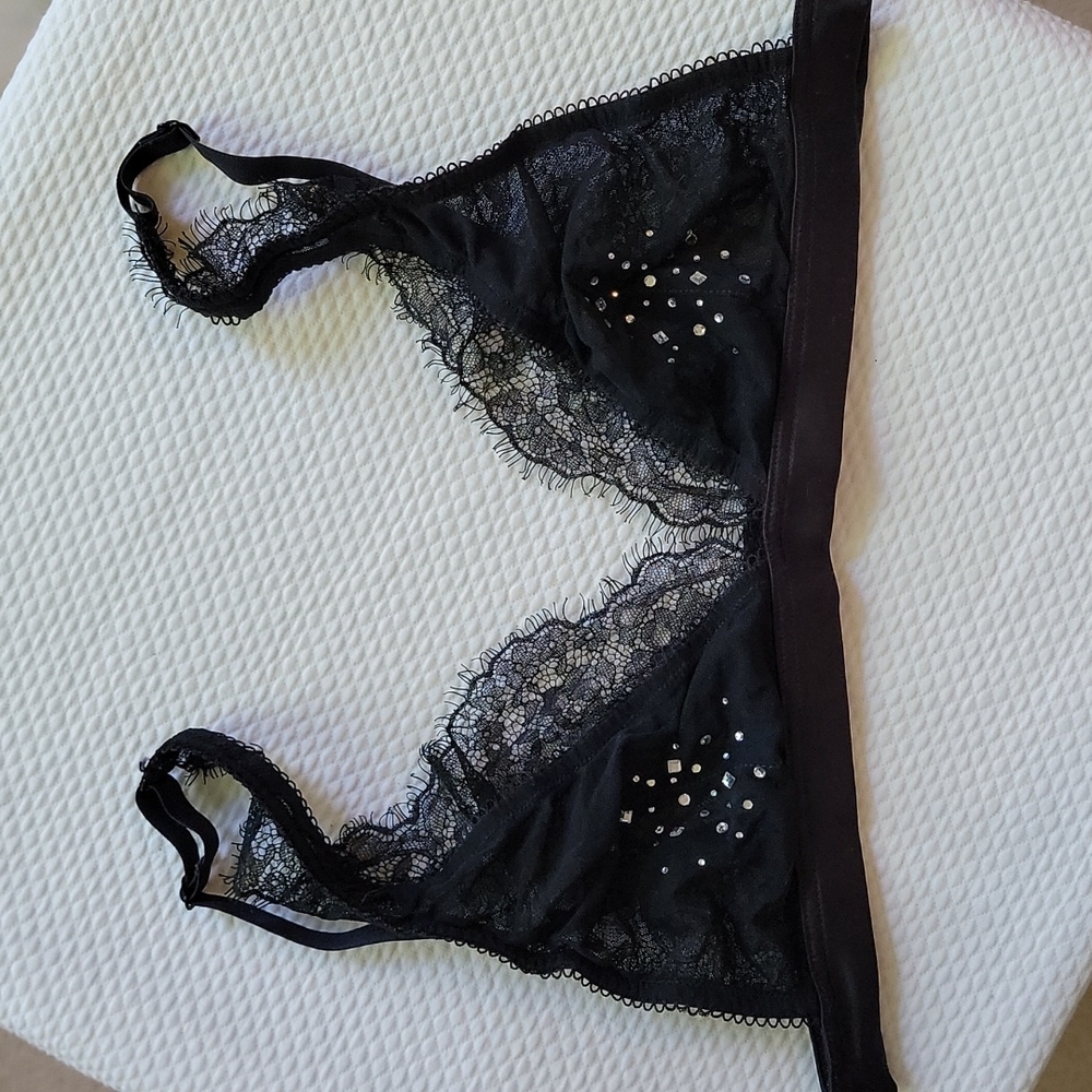 NWOT Victoria's Secret Sexy Little Things Rhinestone Mesh & Lace Softcup Bra